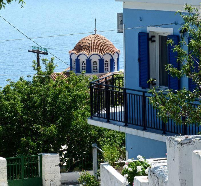 Ικαριων Γη Villa Manganitis Bagian luar foto